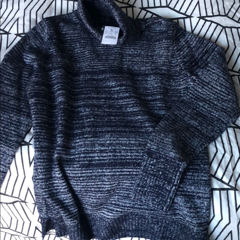 JCrew Turtleneck Sweater NWT Size S. Midnight blue